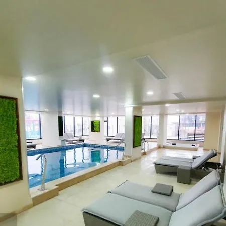 Apartment Bell Marina Premier & Heated Pool Navodari