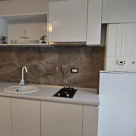 Bell Marina Premier & Heated Pool Lejlighed *