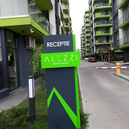 Apartment Bell Marina Premier & Heated Pool