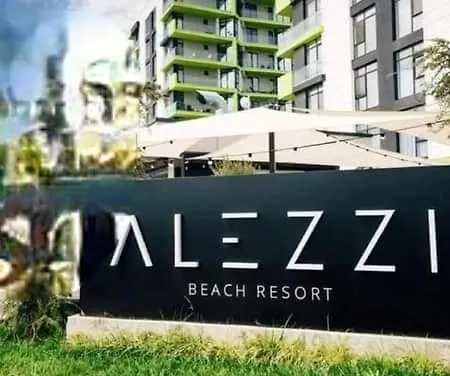 Bell Marina Premier & Heated Pool