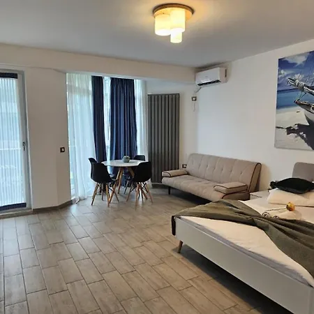 Apartment Bell Marina Premier & Heated Pool Navodari