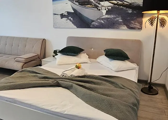 Apartament Bell Marina Premier & Heated Pool